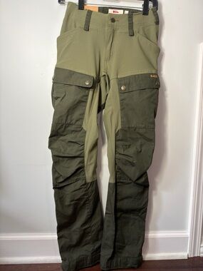 Fjällräven Women’s G-1000 Outdoor Hiking Pants Green Size 32 (24–25” Waist)
